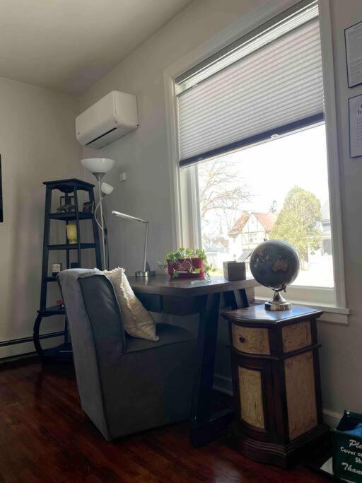 Historic Downtown Flat Owatonna