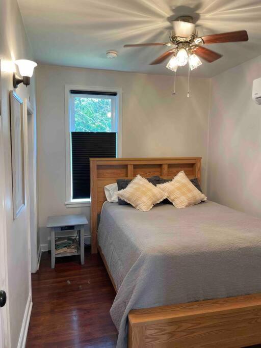 Historic Downtown Flat Owatonna