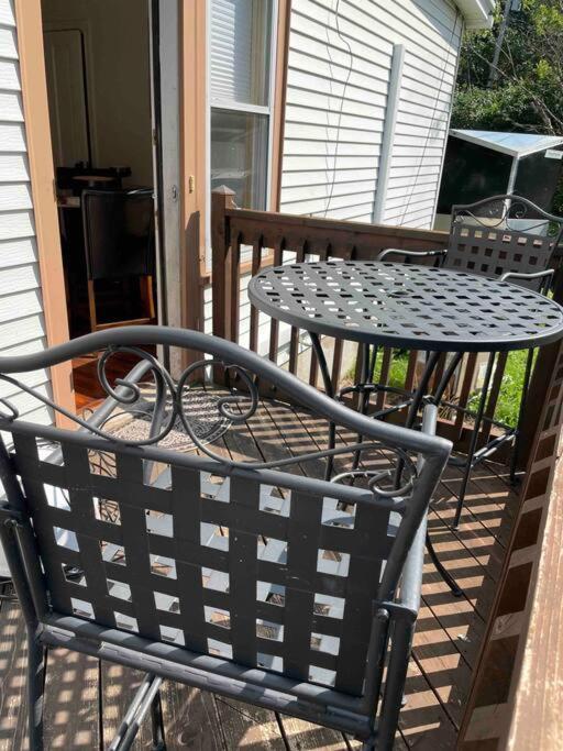 Historic Downtown Flat Apartment Owatonna